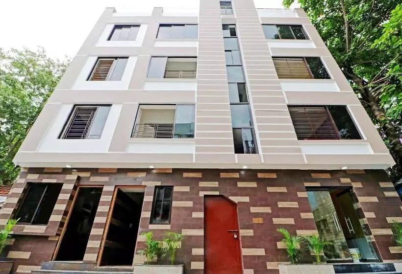 Super Collection O Kolkata Hotel Ruby Park Near Acropolis Mall