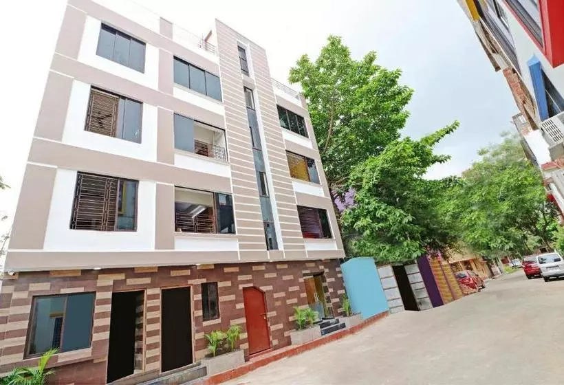 Super Collection O Kolkata Hotel Ruby Park Near Acropolis Mall