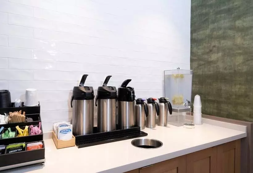 ホテル Fairfield Inn & Suites Arkadelphia