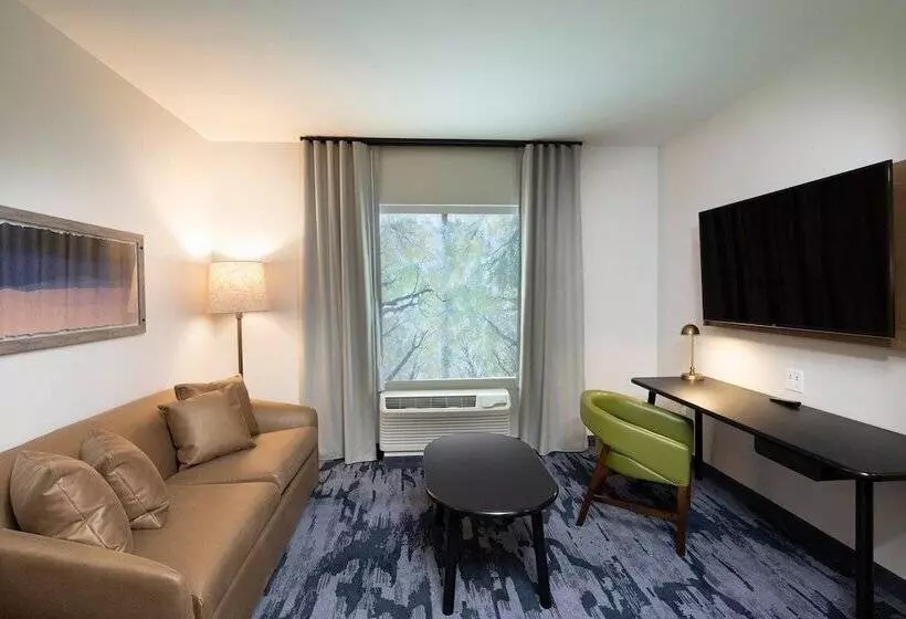 ホテル Fairfield Inn & Suites Arkadelphia