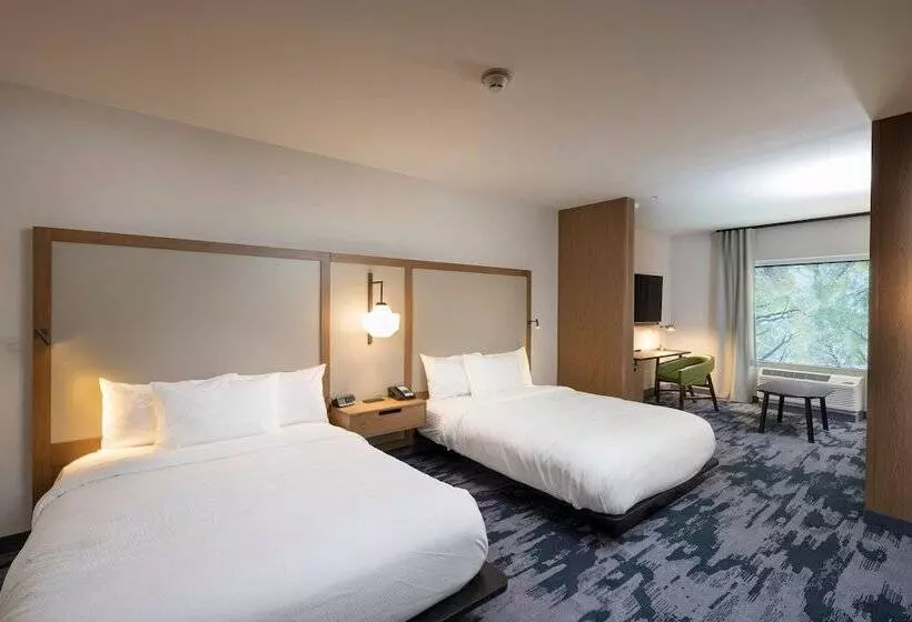 ホテル Fairfield Inn & Suites Arkadelphia