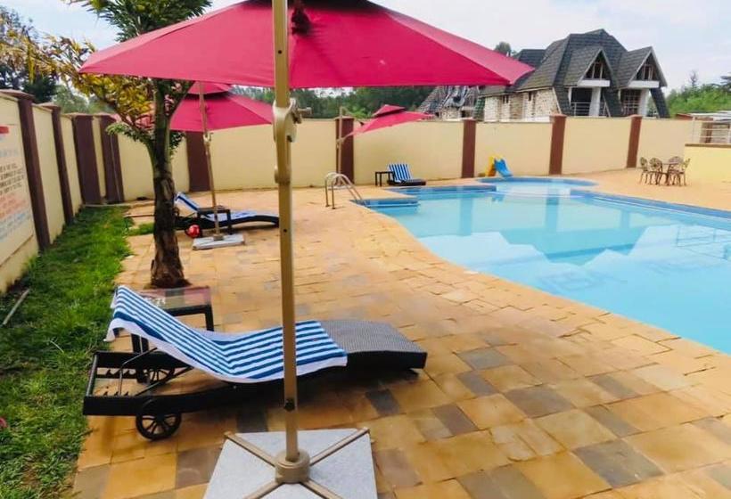 هتل Khwesa Resort