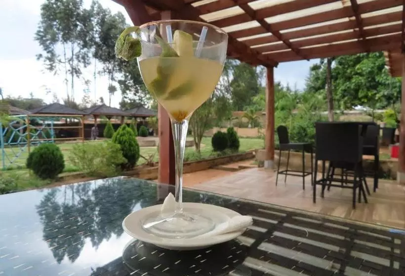 هتل Khwesa Resort