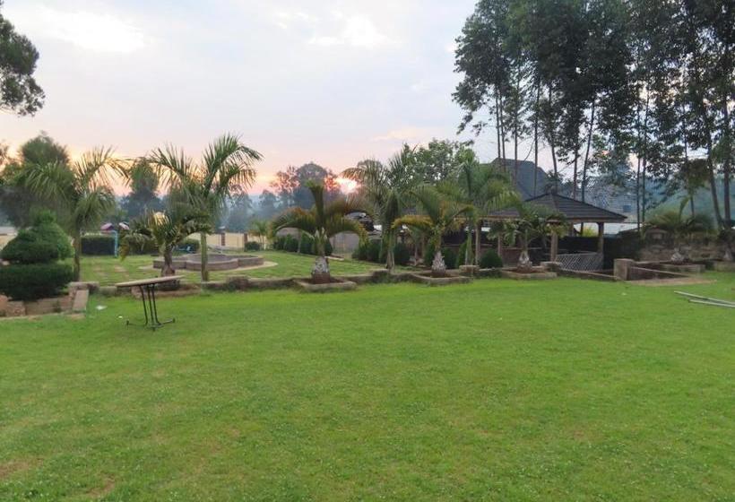 هتل Khwesa Resort