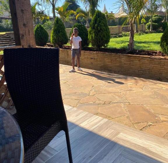 هتل Khwesa Resort