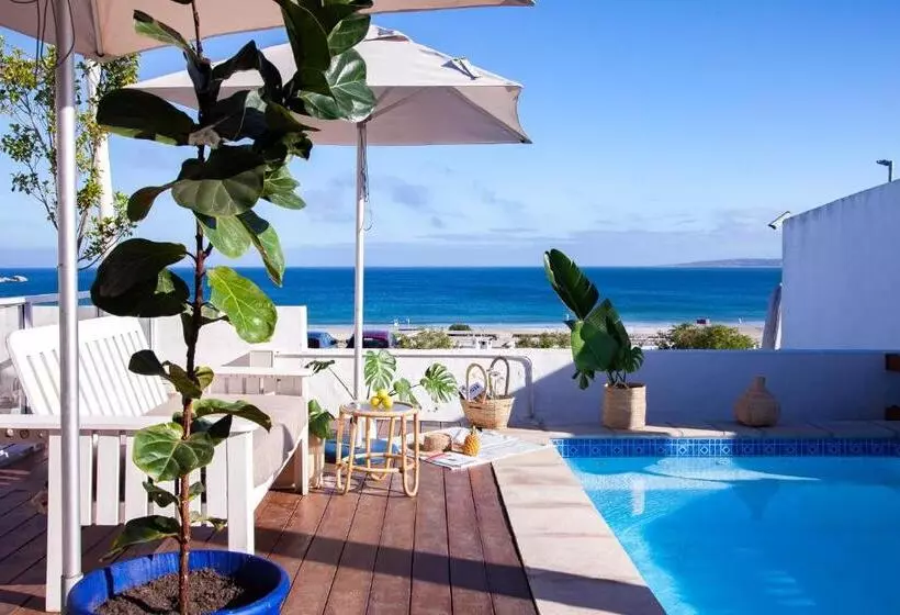 هتل Paternoster Lodge