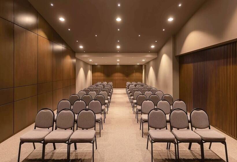 هتل Swissôtel Santa Cruz De La Sierra