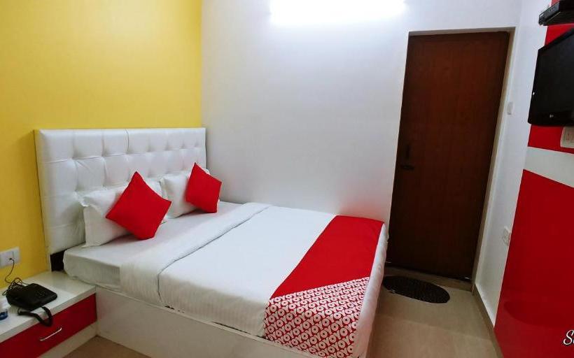 هتل The Greenstar Inn