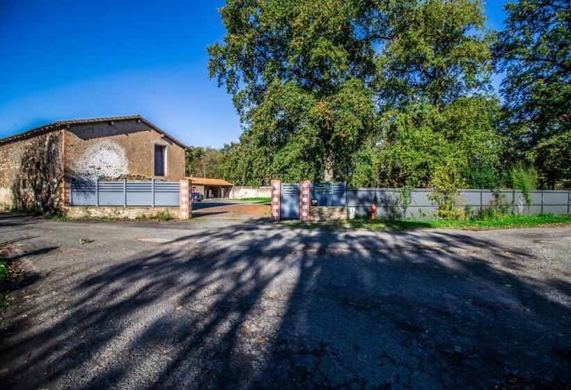 膳宿费 La Grange Du Cleray