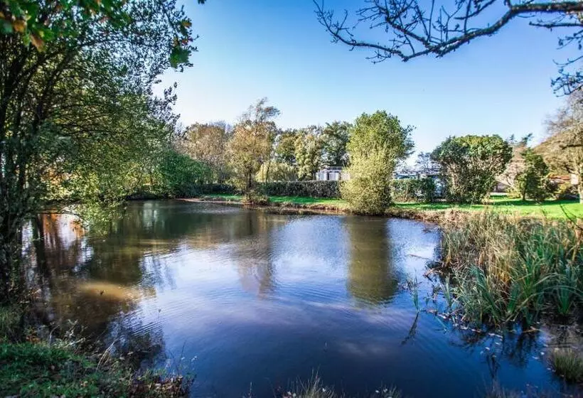 Majatalo La Grange Du Cleray