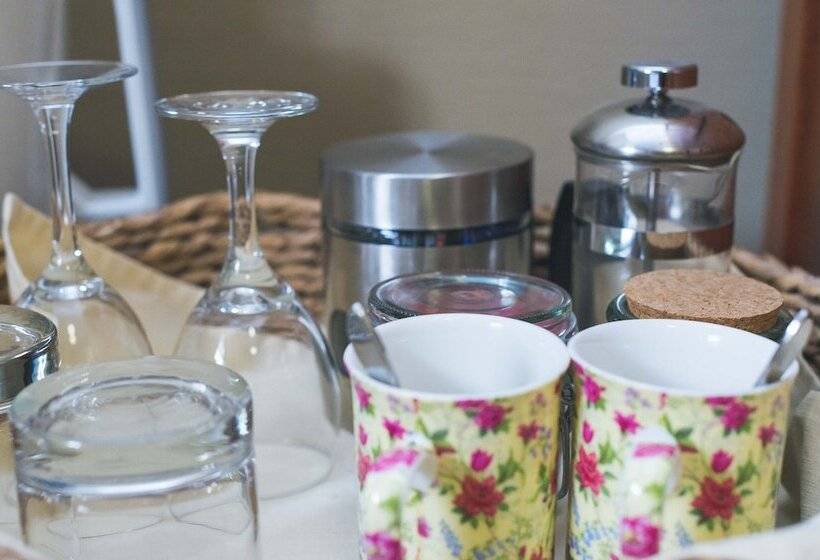 بنسيون One Of Our Top Picks In Pretoria  Lovely Spacious Room With Breakfast