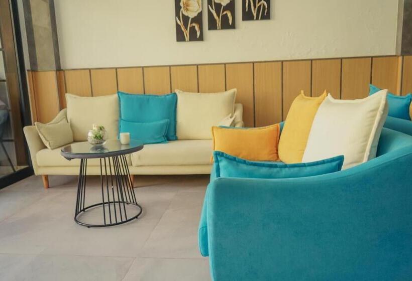 تختخواب و صبحانه Urban Hotel Nouakchott