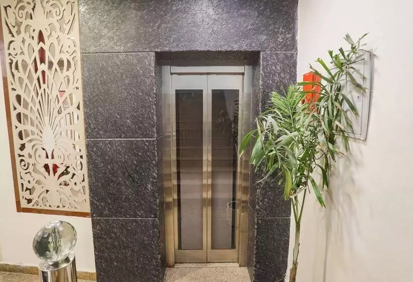 Fabhotel The Diamond