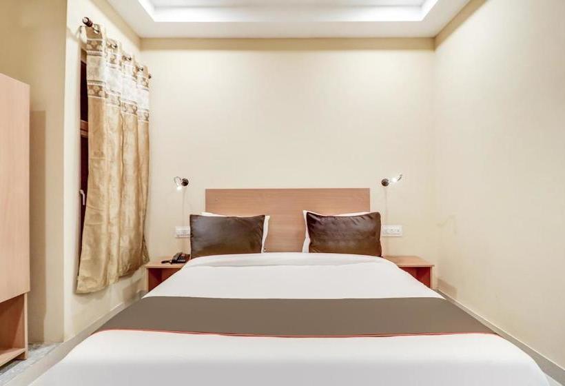 Hotel Collection O 76462 Pulpehladpur