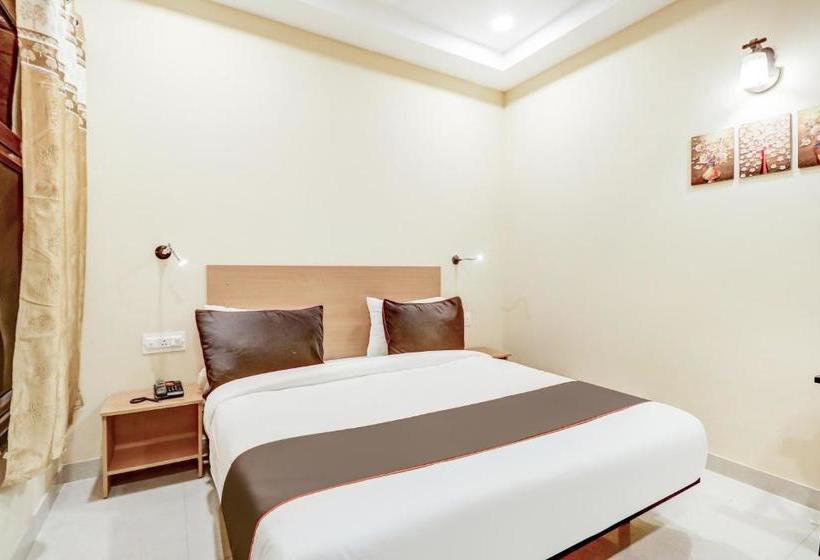 Hotel Collection O 76462 Pulpehladpur