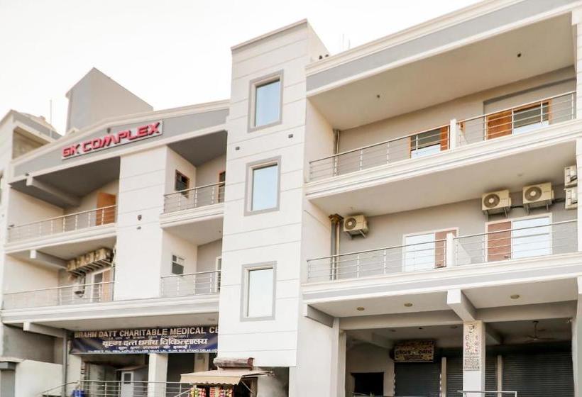 Hotel Collection O 76462 Pulpehladpur