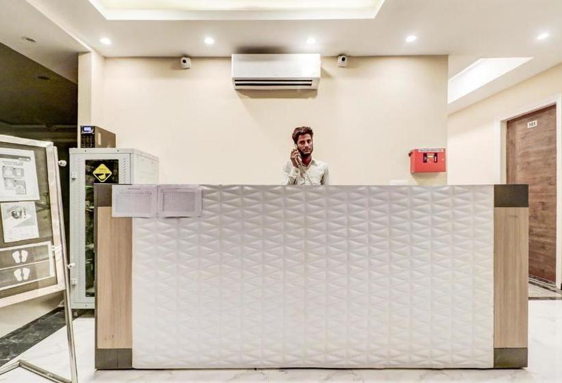 Hotel Collection O 76462 Pulpehladpur