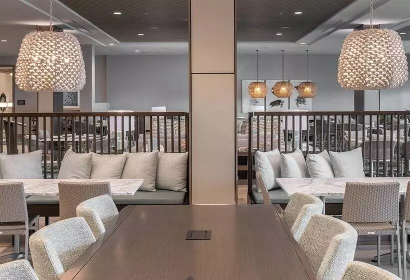 Hotelli Courtyard By Marriott Jekyll Island