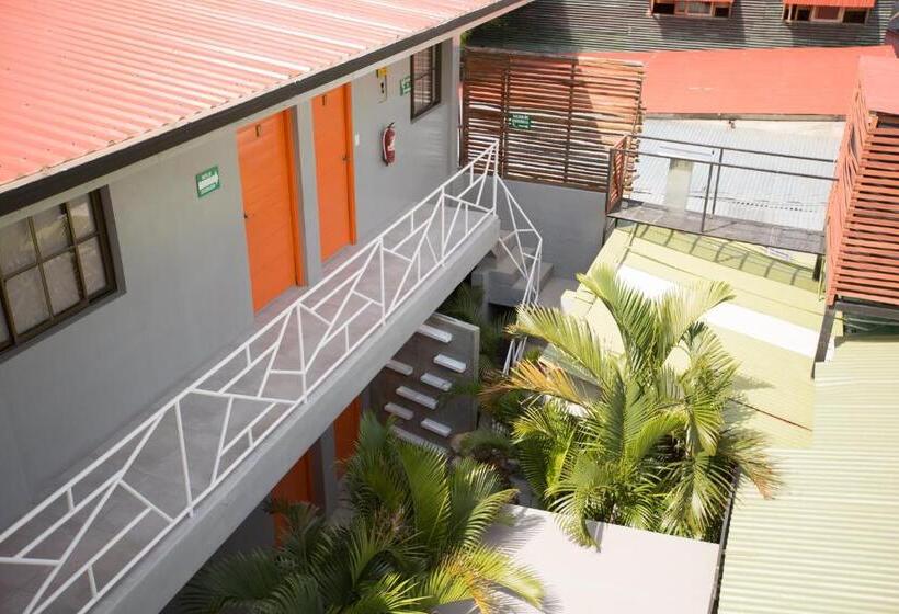 هتل El Caite San Juan Del Sur