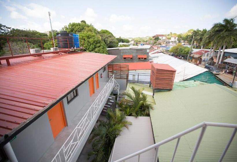 هتل El Caite San Juan Del Sur