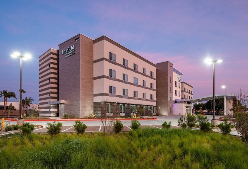 בית מלון כפרי Fairfield By Marriott Inn & Suites Anaheim Los Alamitos