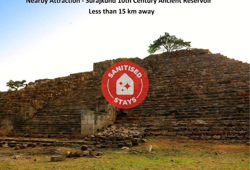 Hotel Oyo 75886  Relation