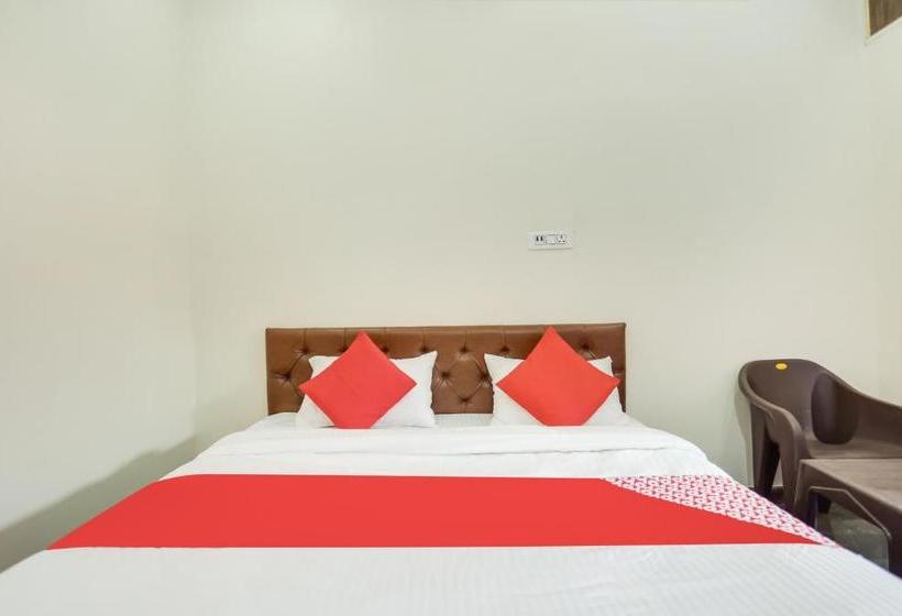 Hotel Oyo 75886  Relation