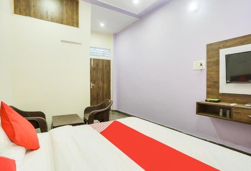 Hotel Oyo 75886  Relation