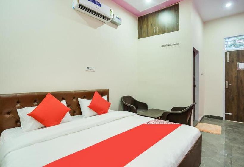 Hotel Oyo 75886  Relation