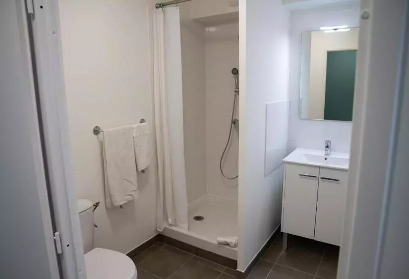 ホテル Parme Etape