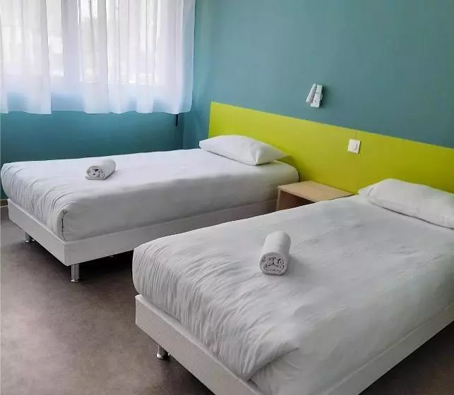 ホテル Parme Etape