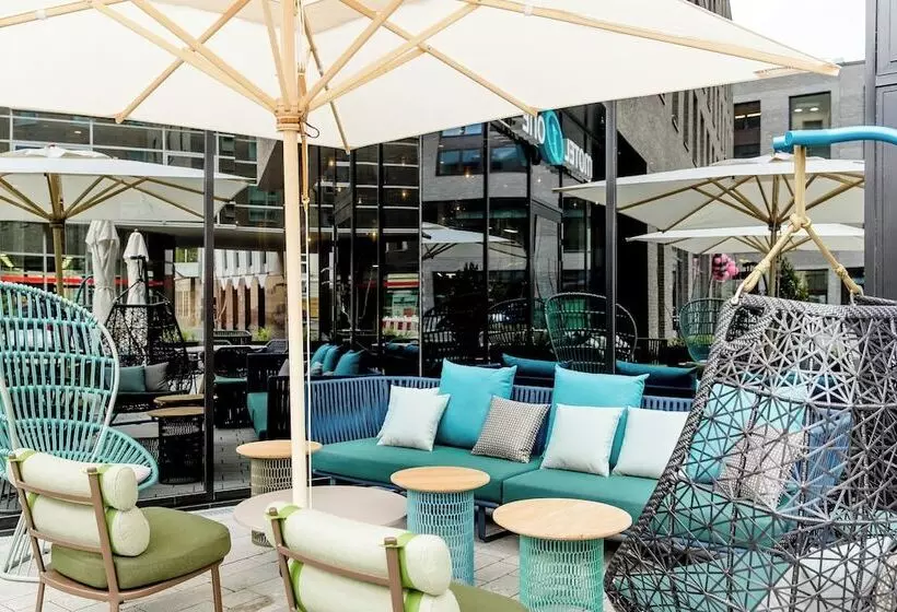 Motel One Bonn Hauptbahnhof