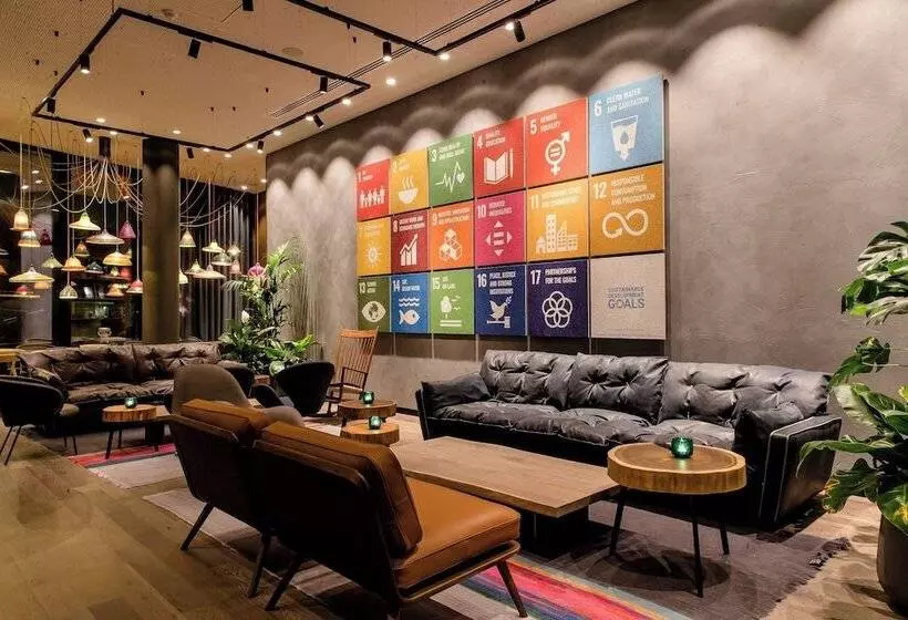 Motel One Bonn Hauptbahnhof