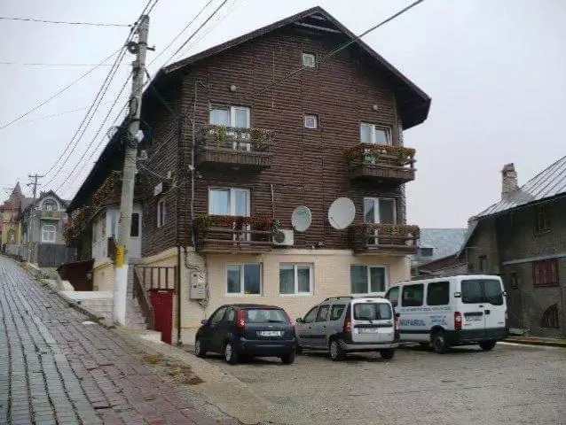 پانسیون Vila şoimul