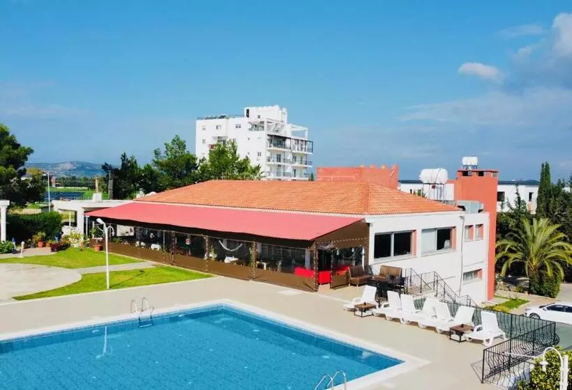 استراحتگاه Celebi Garden Hotel   Cittaslow Retreat