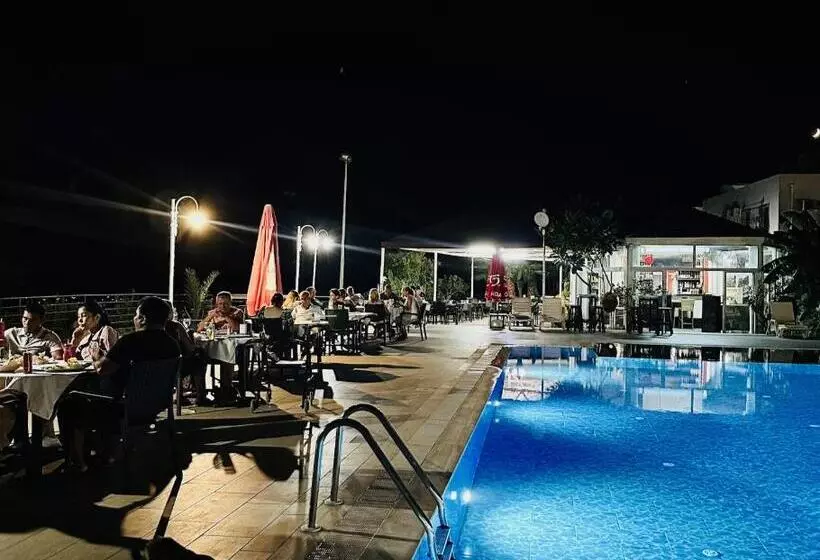 استراحتگاه Celebi Garden Hotel   Cittaslow Retreat