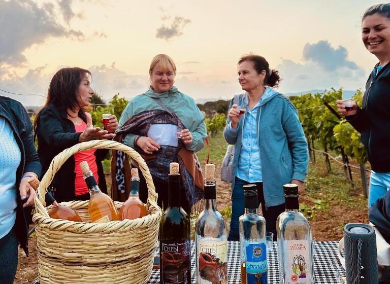 استراحتگاه Celebi Garden Hotel   Cittaslow Retreat