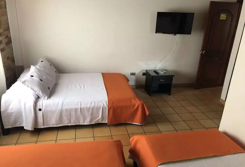 Finca Hotel Camarpa