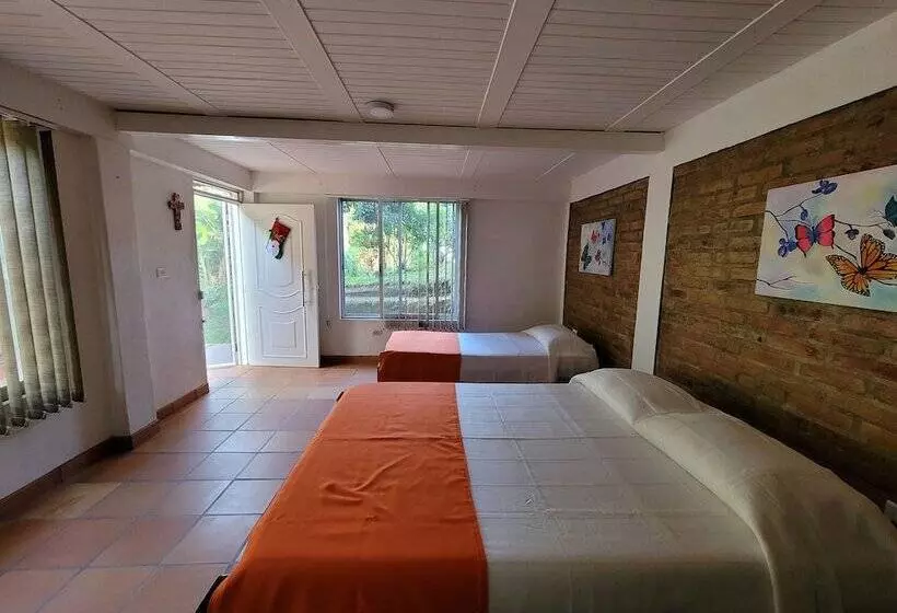 Finca Hotel Camarpa