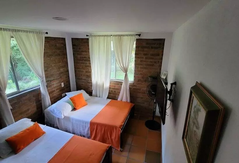 Finca Hotel Camarpa