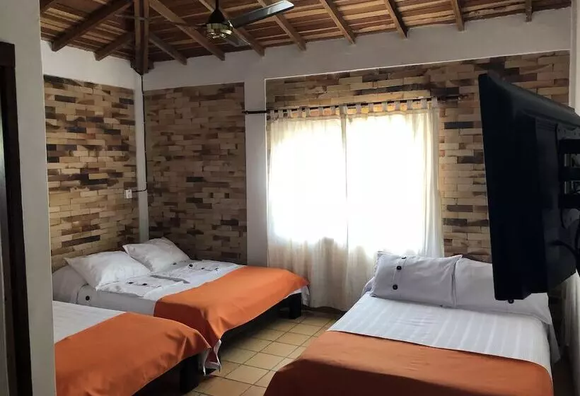 Finca Hotel Camarpa