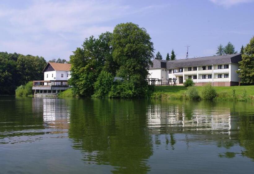 ホテル Jaškovská Krčma