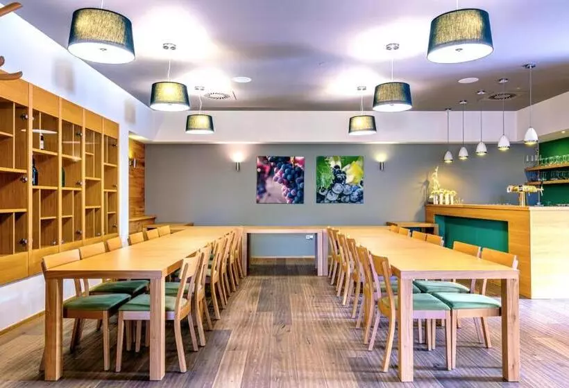 Hotelli Lidový Dům