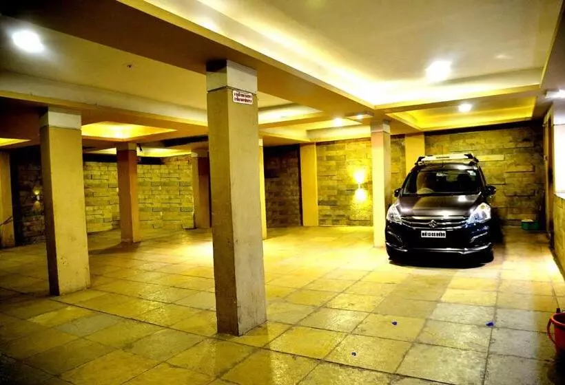 Hotelli Pandharinath Lodge