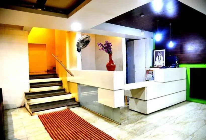 ホテル Pandharinath Lodge