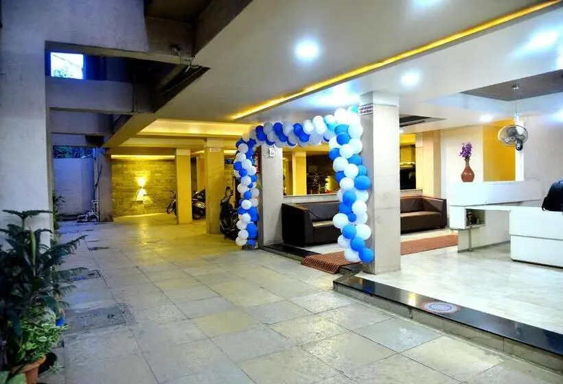 ホテル Pandharinath Lodge