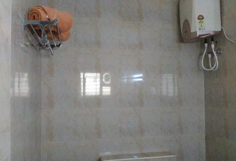 Hotelli Sri Nivas Guest House