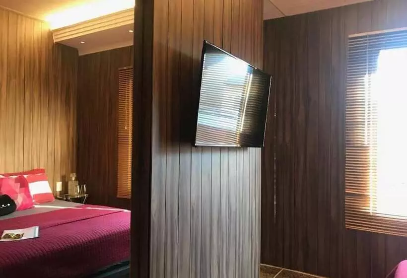 Majatalo Pousada Casa Dos Gattos   Próx Ao Aeroporto Guarulhos