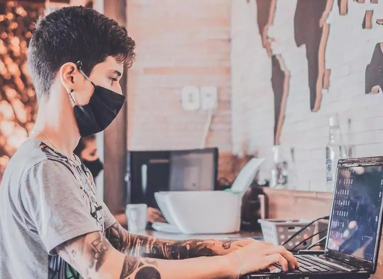 Albergue Explorer   Hostel