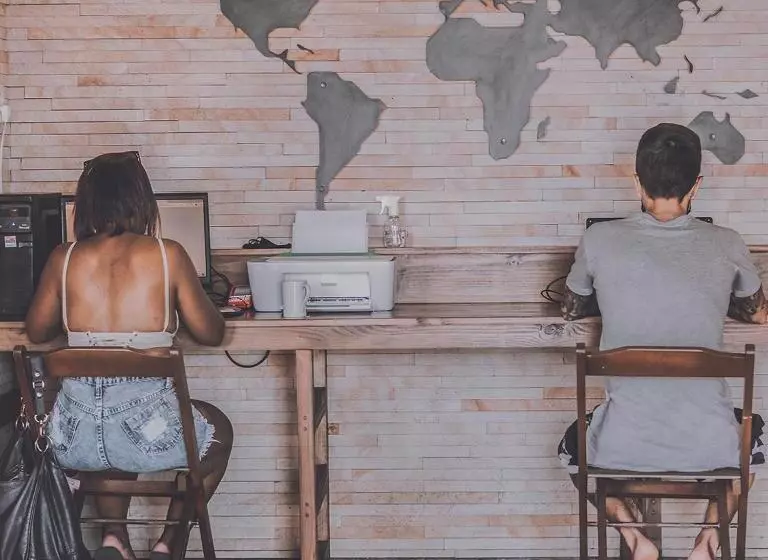 Albergue Explorer   Hostel